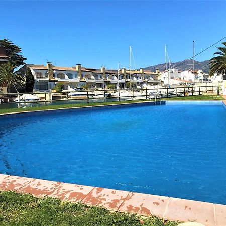 Apartamento En Roses Con Vistas Al Canal Y Piscina Εξωτερικό φωτογραφία