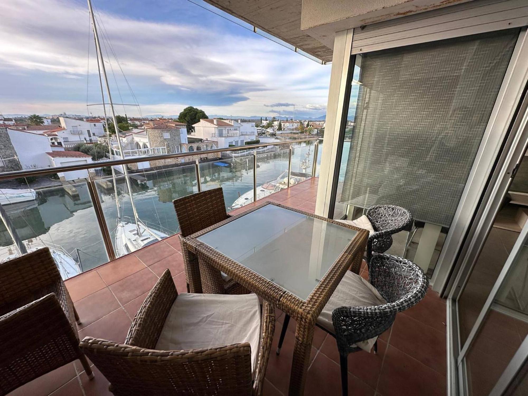 Apartamento En Roses Con Vistas Al Canal Y Piscina Εξωτερικό φωτογραφία